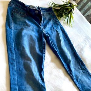 REFUGE JEANS